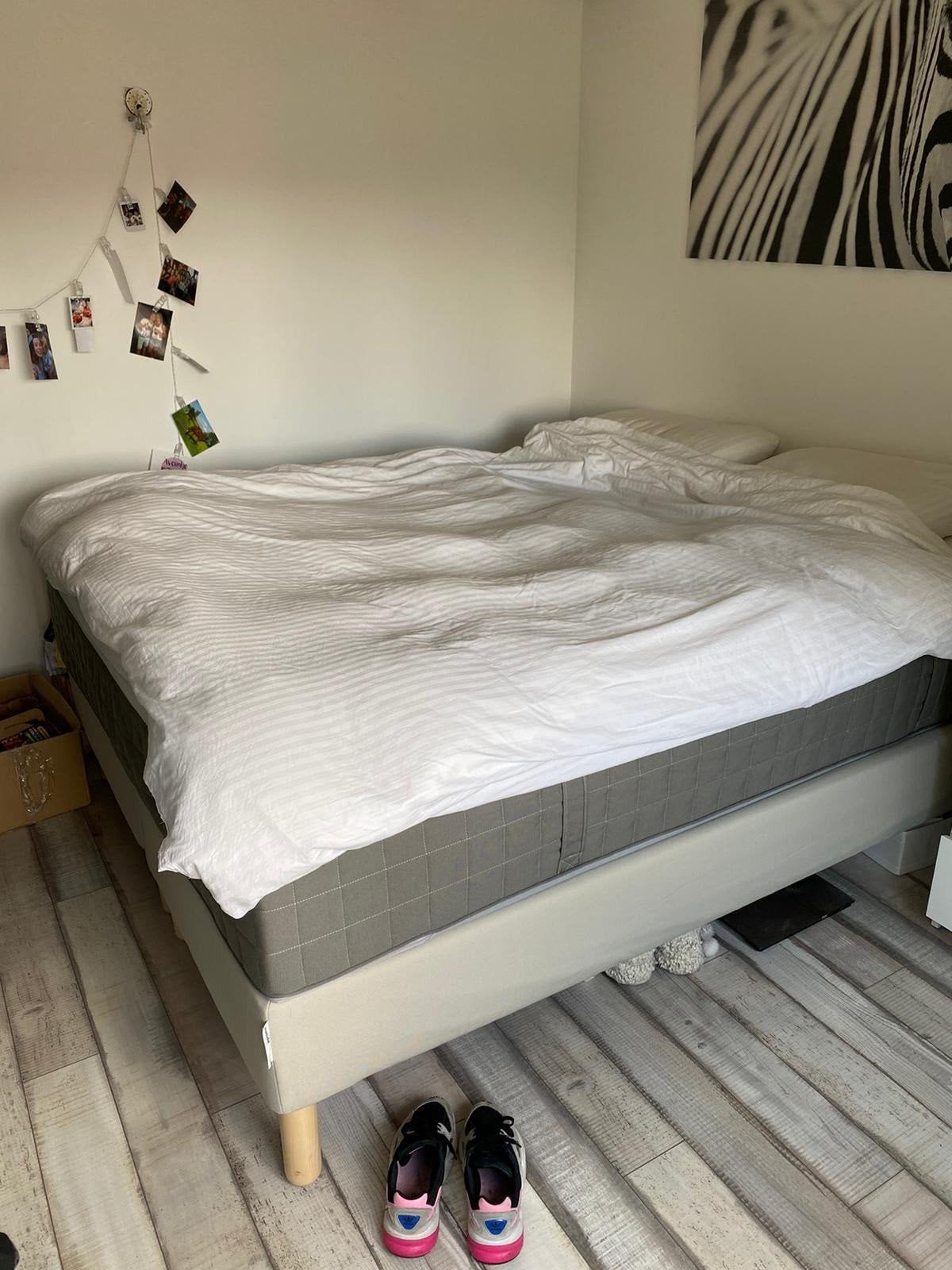 IKEA ESPEVÄR Tweepersoonsbed met Hövåg matras, Ophalen, Wit, Tweepersoons, Zo goed als nieuw
