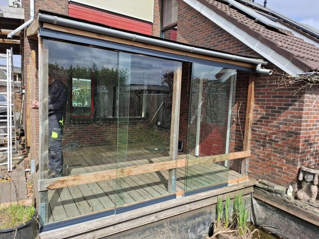 Glazen schuifwand (buiten), Ophalen, 160 cm of meer, Glasplaat, 160 cm of meer