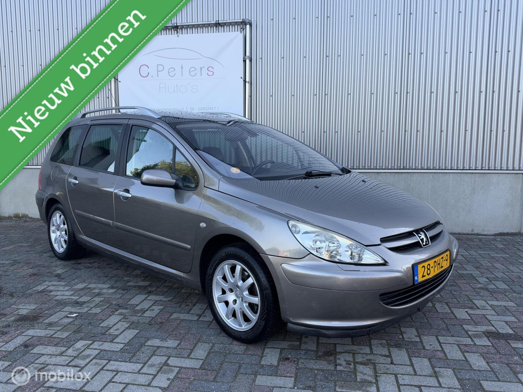 Peugeot 307 SW 1.6 16V 6persoons 2004 / Carplay / Leer / Nav, Gebruikt, 4 cilinders, Verwarmde buitenspiegels, 1299 kg