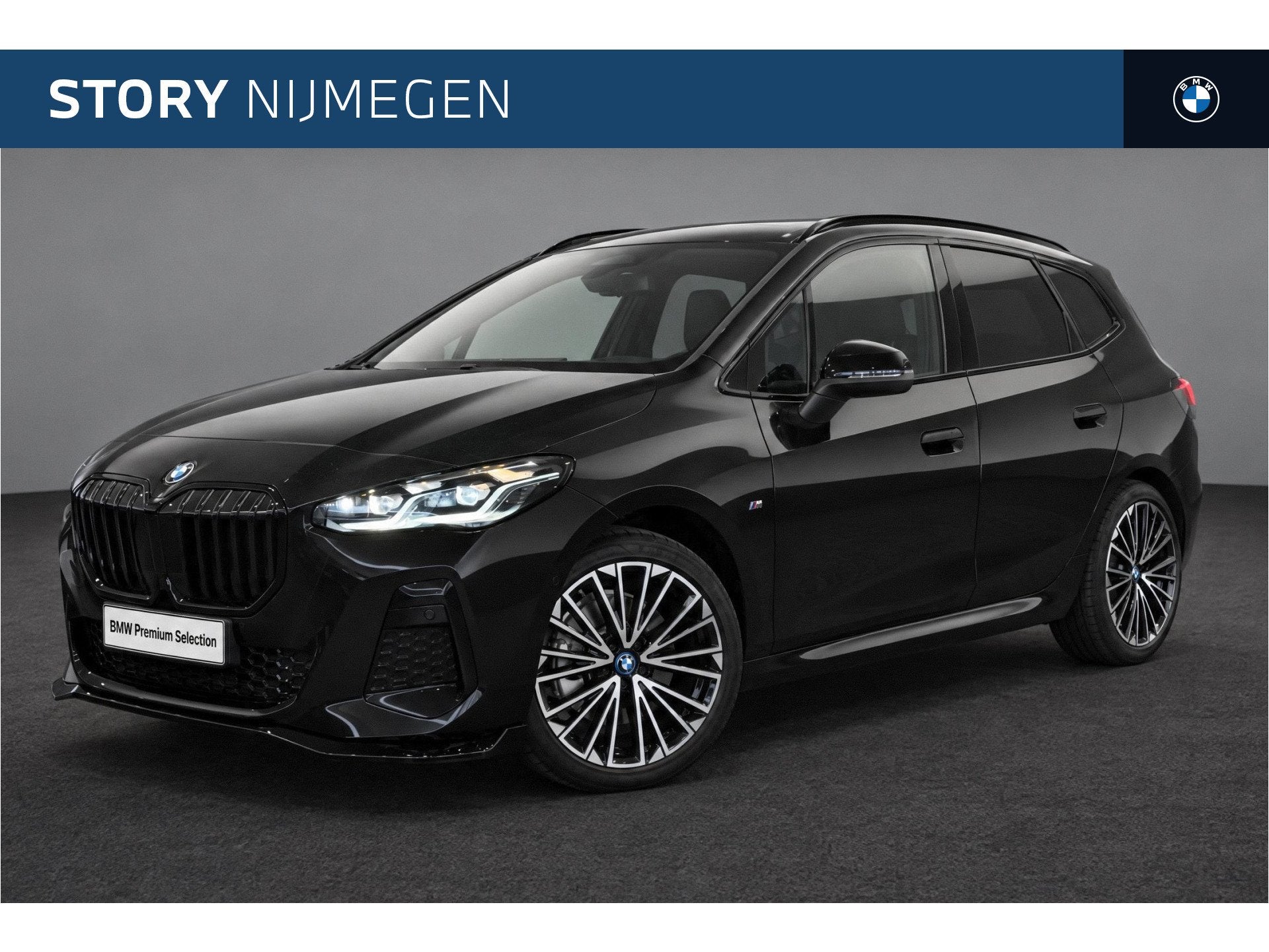 BMW 2 Serie Active Tourer 230e xDrive M Sport Automaat / Tre, Dealer onderhouden, Gebruikt, Met garantie (alle), 1820 kg