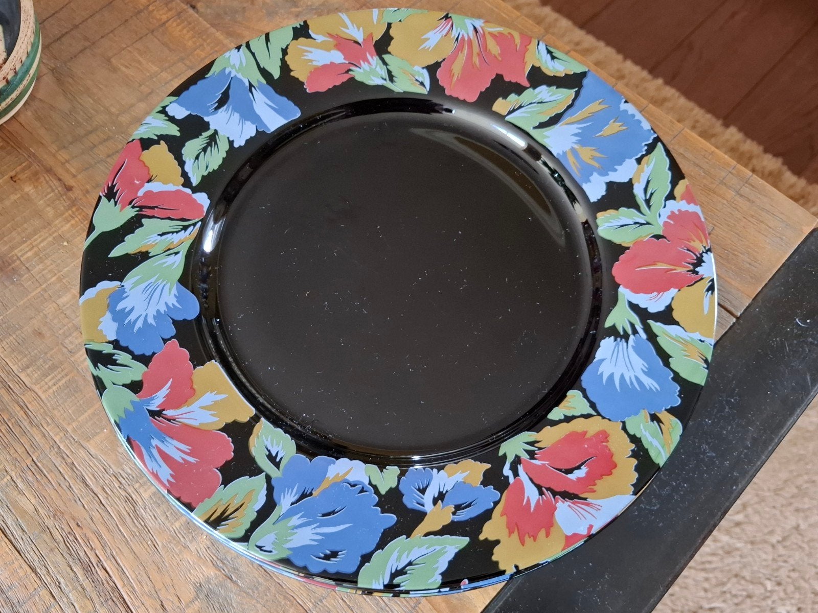 4 Arcoroc zwarte vintage borden, Huis en Inrichting, Keuken | Servies, Overige merken, Keramiek, Ophalen of Verzenden, Zo goed als nieuw