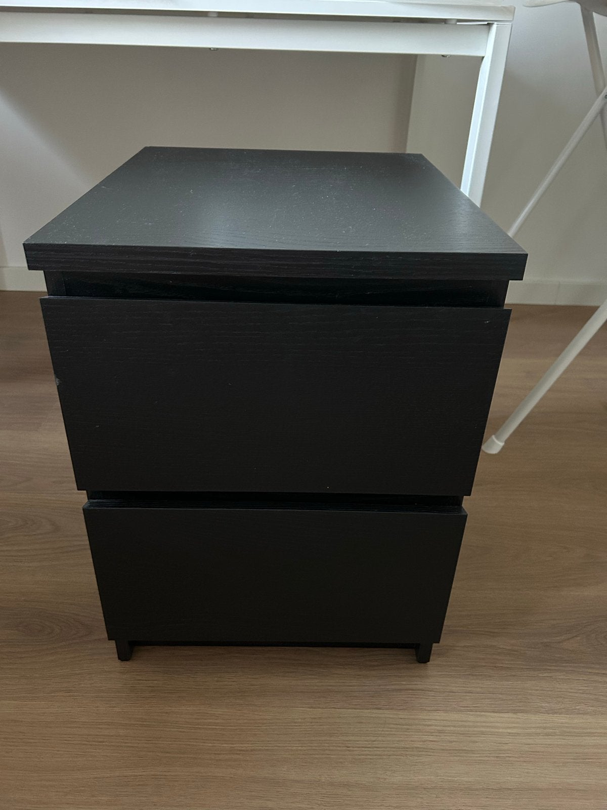 Ikea Malm nachtkastje met 2 lades - Zwart, Ophalen, Gebruikt, Minder dan 45 cm, Minder dan 55 cm