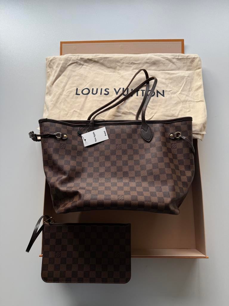 Louis Vuitton Neverfull MM Damier Canvas, Ophalen of Verzenden, Zo goed als nieuw, Zwart, Handtas