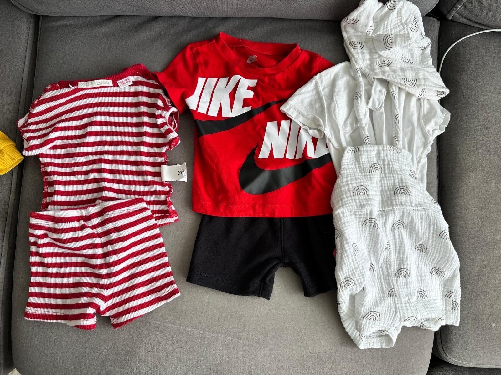 Babykleding pakket: Nike, Pooh en meer (maat 62-68), Ophalen, Gebruikt, Jongetje