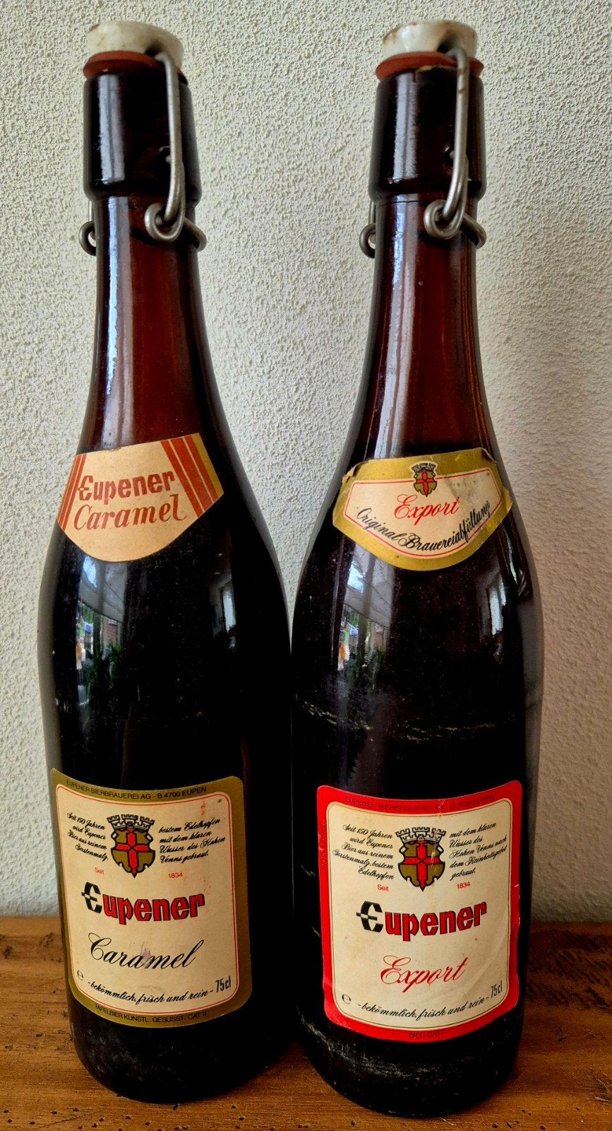 twee beugelflessen Eupener Bier brauerei Belgische Eupen, Ophalen of Verzenden, Zo goed als nieuw, Flesje(s), Overige merken
