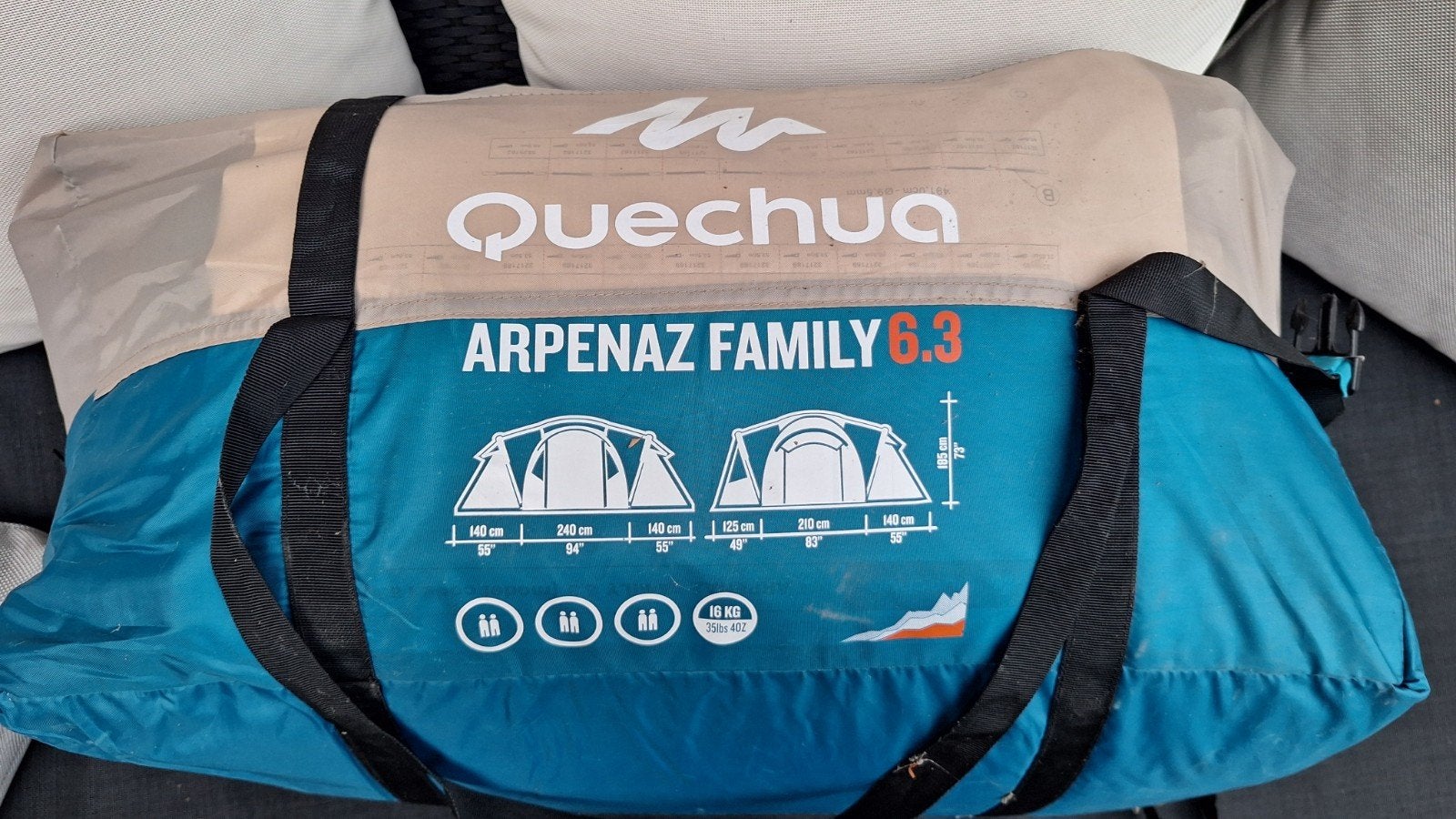 Tent - quechua arpenaz family 6.3, Ophalen, Zo goed als nieuw, Tot en met 4