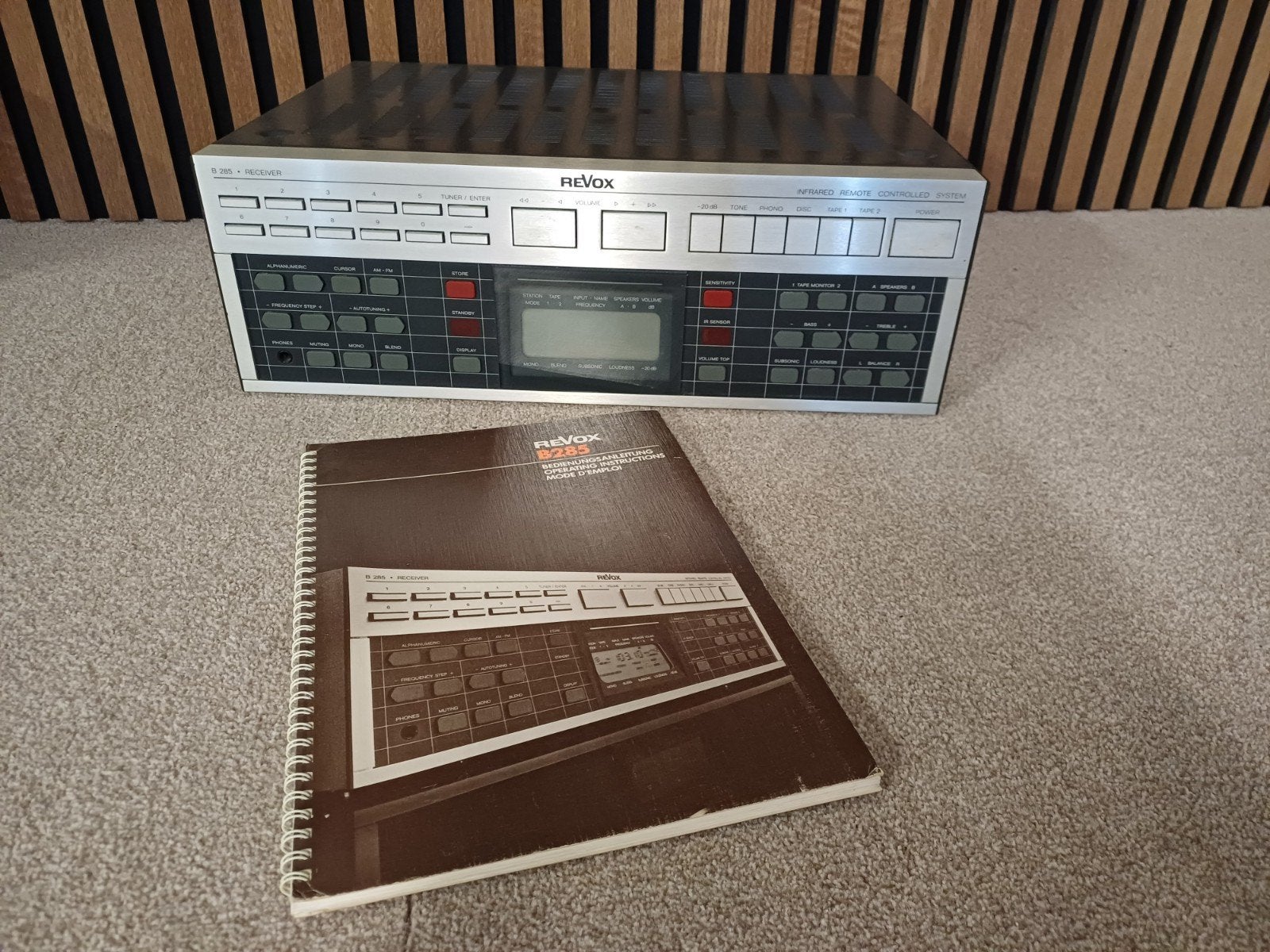Revox B285 Receiver - Vintage Hifi Kwaliteit, Ophalen of Verzenden, Gebruikt