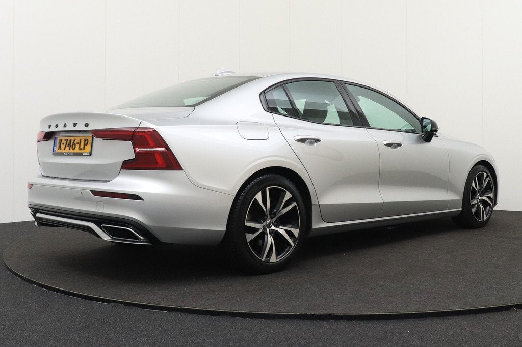Volvo S60 2.0 198 PK B4 R-Design Elek.Trekhaak Memory Adapt., Auto's, Volvo, 4 cilinders, 1969 cc, S60, Bedrijf
