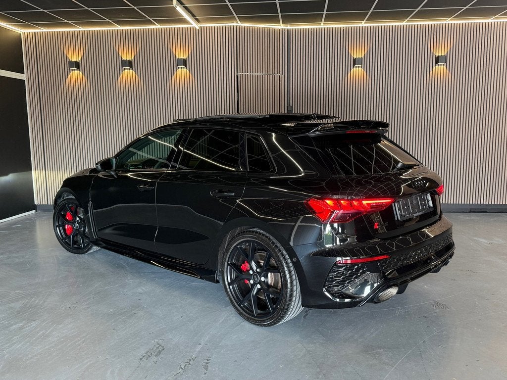 Audi 2.5 TFSI RS3 quattro 2.5 TFSI RS3 quattro HULK|KERAMISC, Auto's, Audi, Automaat, Gebruikt, Zwart, RS3