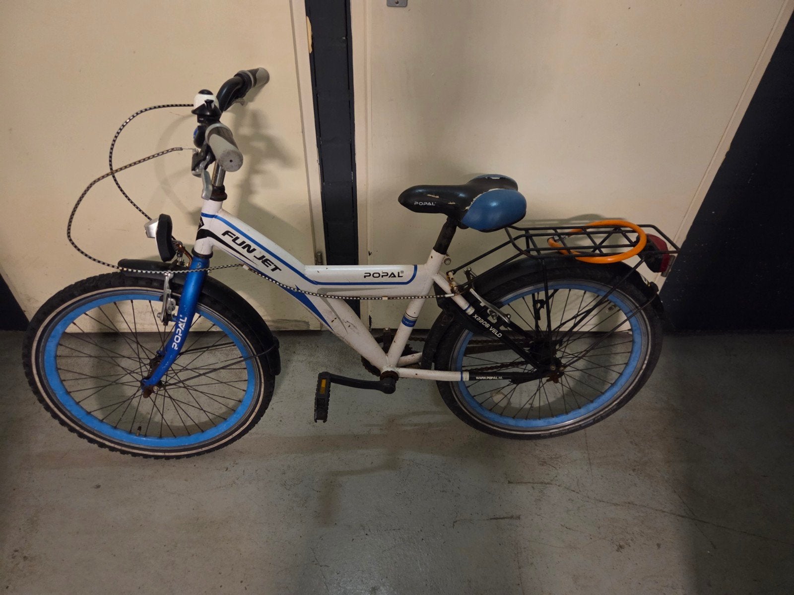 Popal Funjet Kinderfiets 20 inch - Wit/Blauw, Ophalen, Velgrem, Popal, 16 tot 20 inch
