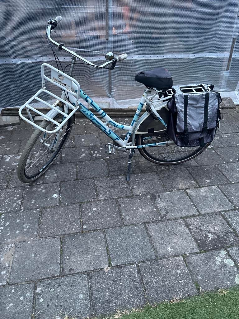 Damesfiets 28 inch opknapper, Fietsen en Brommers, Fietsen | Dames | Omafietsen, Ophalen of Verzenden, Gebruikt, Trommelrem, Versnellingen