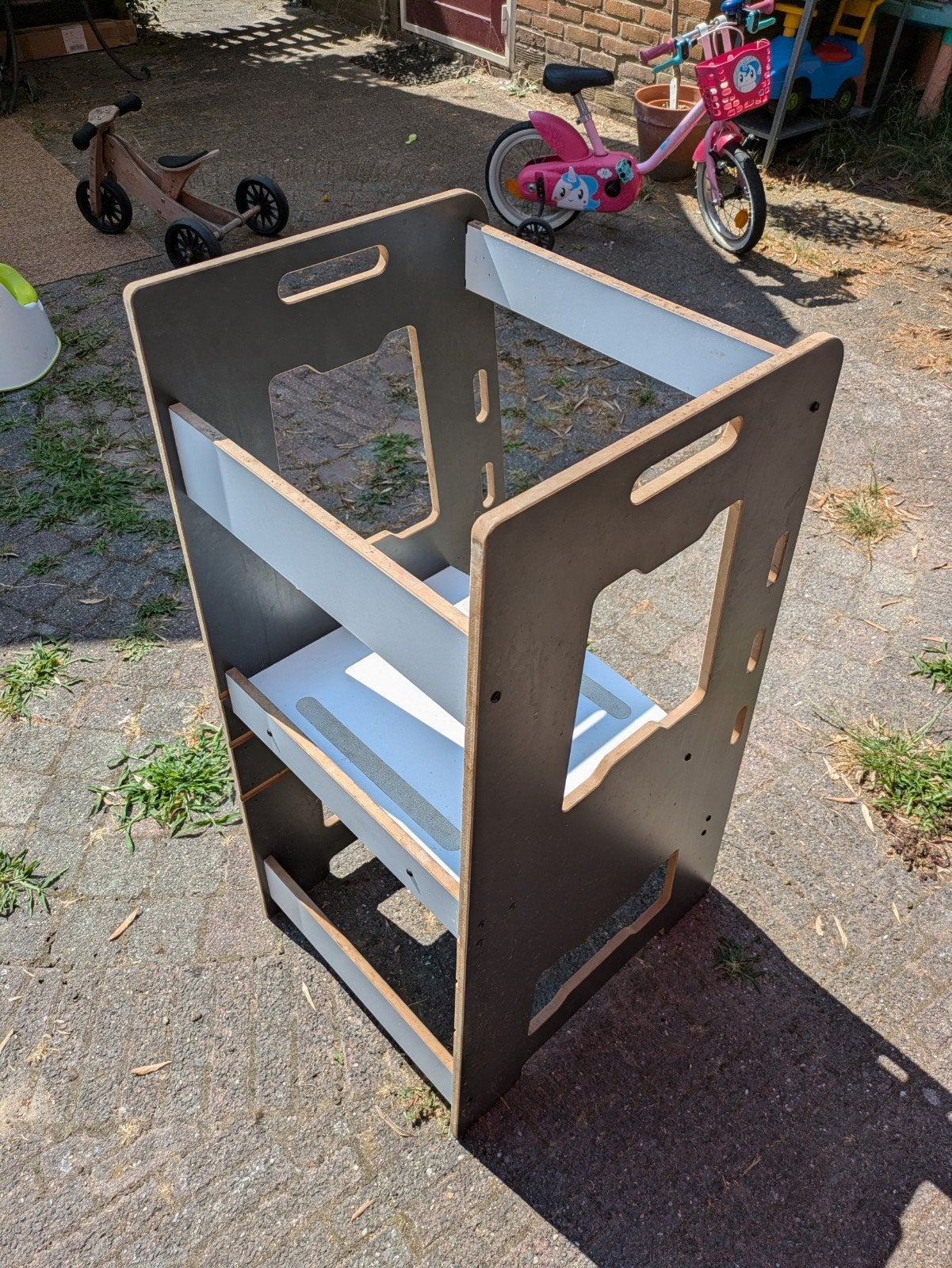 Montessori leertoren van Minera, Ophalen, Gebruikt