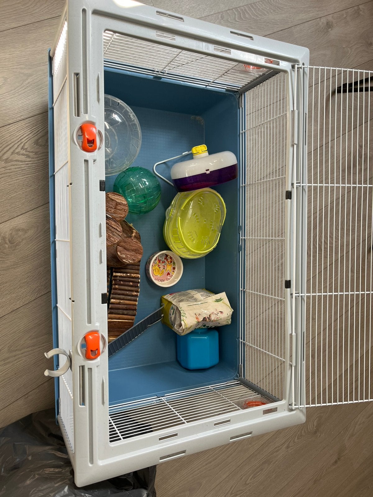 Hamsterkooi met toebehoren, Dieren en Toebehoren, Hamster, Tam, Juli, Geslacht onbekend