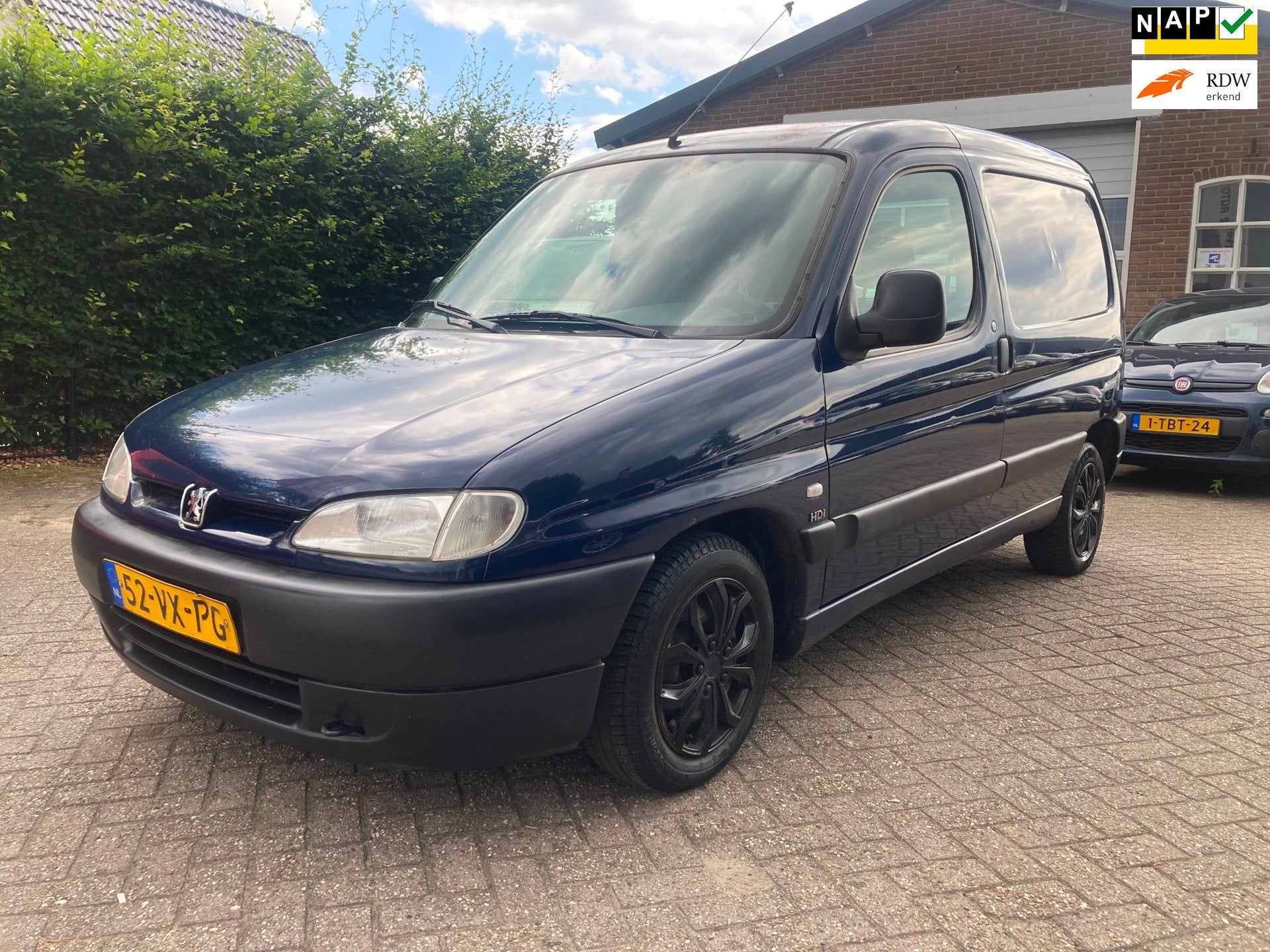 Peugeot Partner 170C 2.0 HDI X Bj 2001 APK TOT 08-2027 MARGE, Auto's, Voorwielaandrijving, Stof, Gebruikt, 4 cilinders
