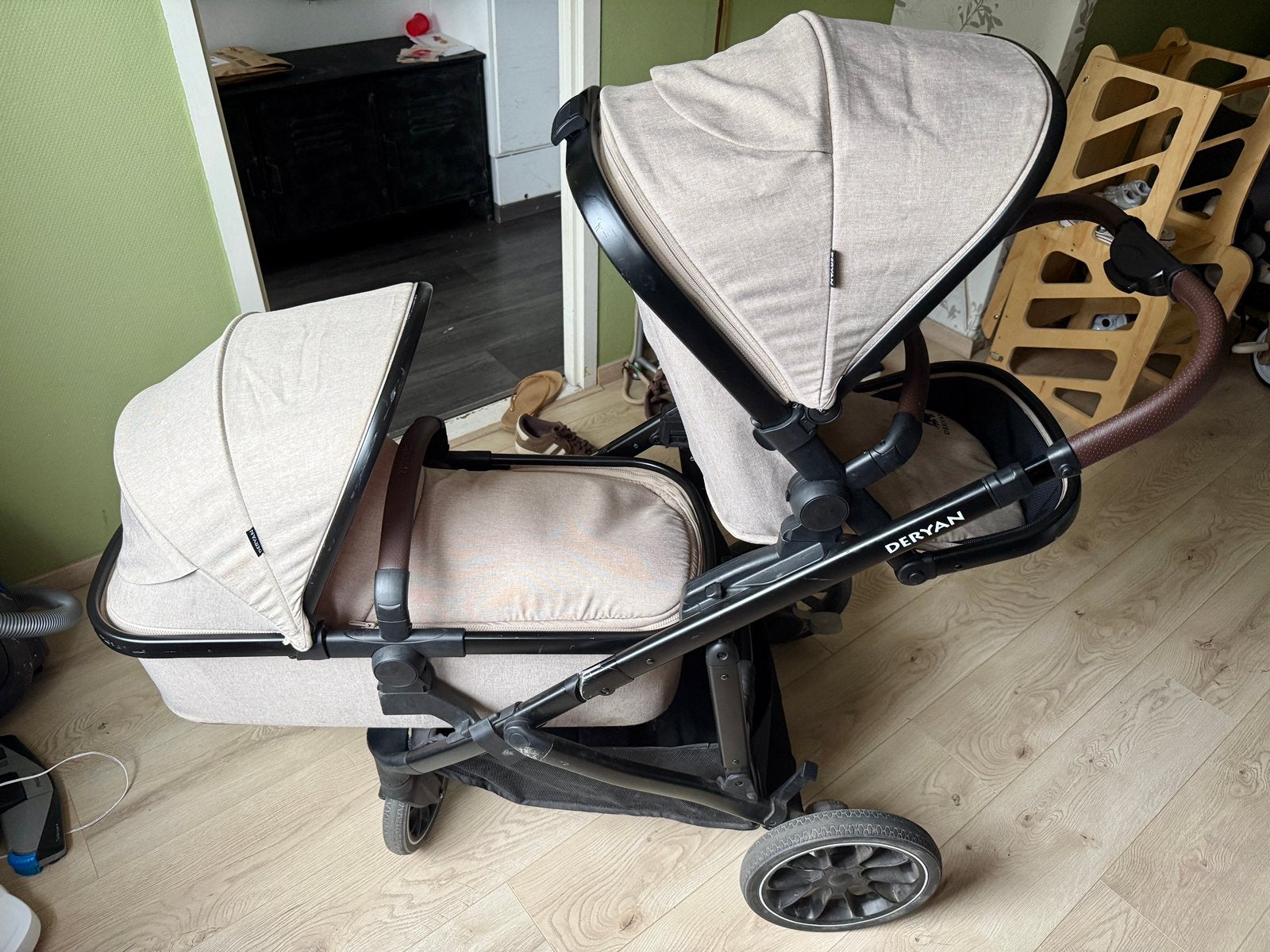Deryan evy 2 dubbele kinderwagen, Kinderen en Baby's, Tweelingen en Meerlingen, Ophalen, Zo goed als nieuw, Kinderwagen of Buggy