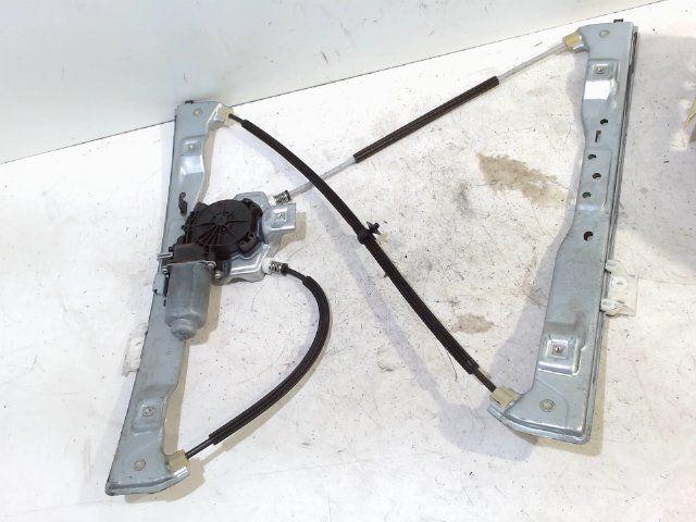 Raammechaniek elektrisch rechts voor Citroën DS3, Onderdelen@venauto.nl, Van der Ven Autorecycling B.V., Gebruikt, Ettenseweg 76, 4706 PB Roosendaal, The Netherlands