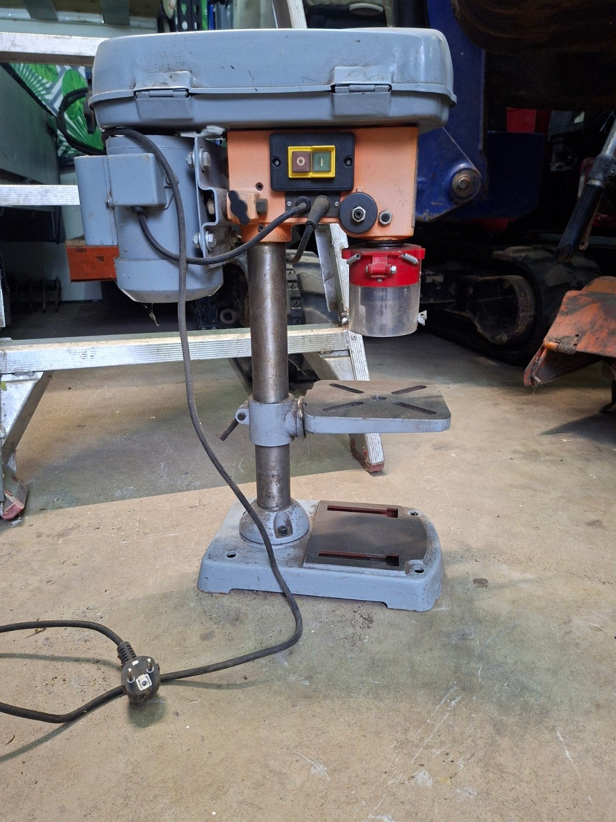 kolomboormachine machine, Ophalen, Gebruikt, 400 tot 600 watt, Kolomboormachine