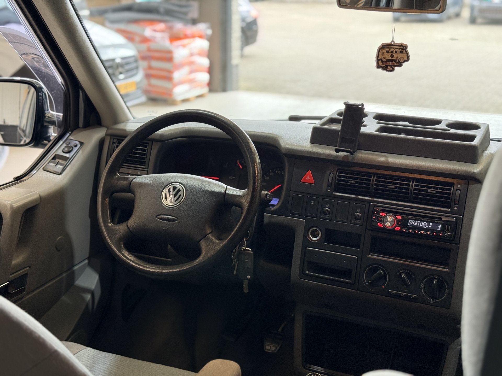 Volkswagen California T4 Westfalia | Nieuwstaat | Airco | Be, Buscamper of Camperbus, Volkswagen, Luifel, Bedrijf