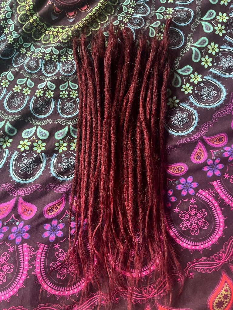 42 donkerrode human hair dread extensions 45-50cm nu 294€, Ophalen of Verzenden, Nieuw, Pruik of Haarverlenging