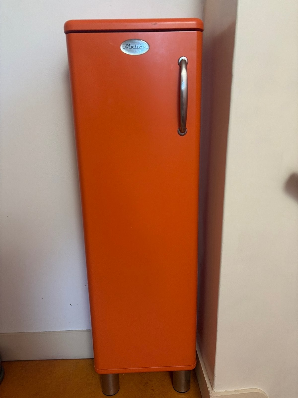 Malibu Opbergkast - Oranje, Ophalen, Gebruikt