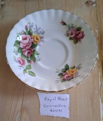 vintage porselein los schoteltje royal albert summertime, Ophalen, Zo goed als nieuw, Porselein, Kop en/of schotel