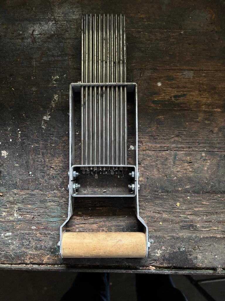 Imker gereedschap, Bijen