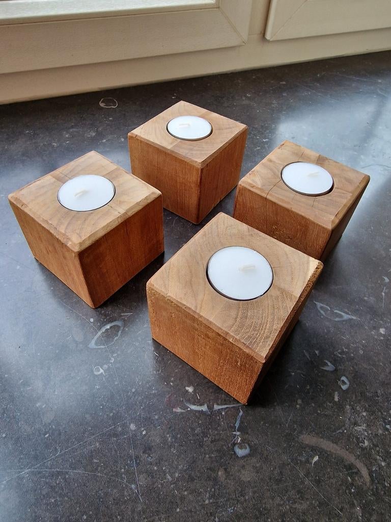 Kaarshouders van teak, Huis en Inrichting, Woonaccessoires | Kandelaars en Kaarsen, Ophalen of Verzenden, Zo goed als nieuw, Hout