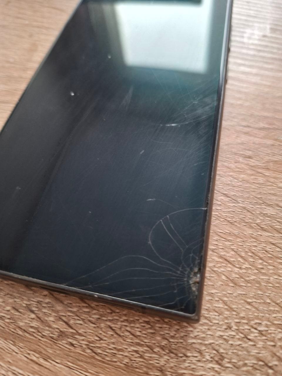 Foto 4 van Tip: Samsung S24 Ultra 256GB + S-Pen | VANDAAG WEG!