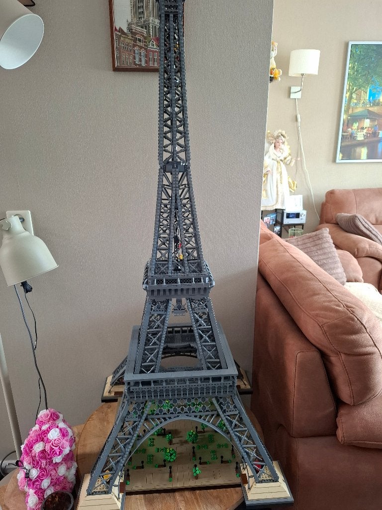 te koop eiffeltoren + kamer, Ophalen, Inclusief instructies, Lego, Zo goed als nieuw