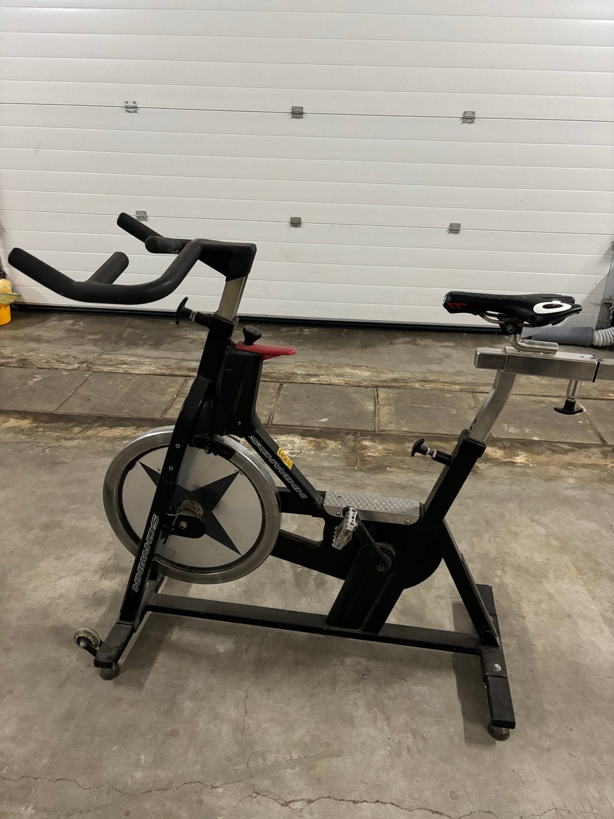 Schwinn IC Pro Indoor Cycling-fiets - Metalen Frame, Sport en Fitness, Ophalen, Spinningfiets, Zo goed als nieuw, Metaal