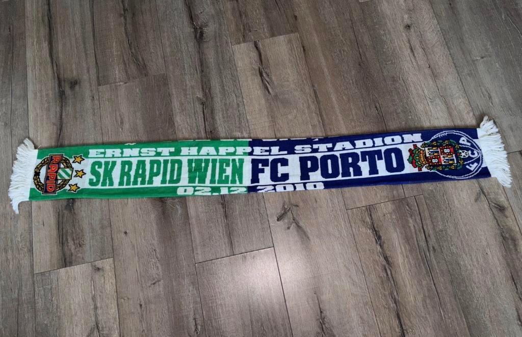 Rapid Wien Porto sjaal, Verzamelen, Sportartikelen en Voetbal, Ophalen of Verzenden, Zo goed als nieuw, Buitenlandse clubs, Vaantje of Sjaal