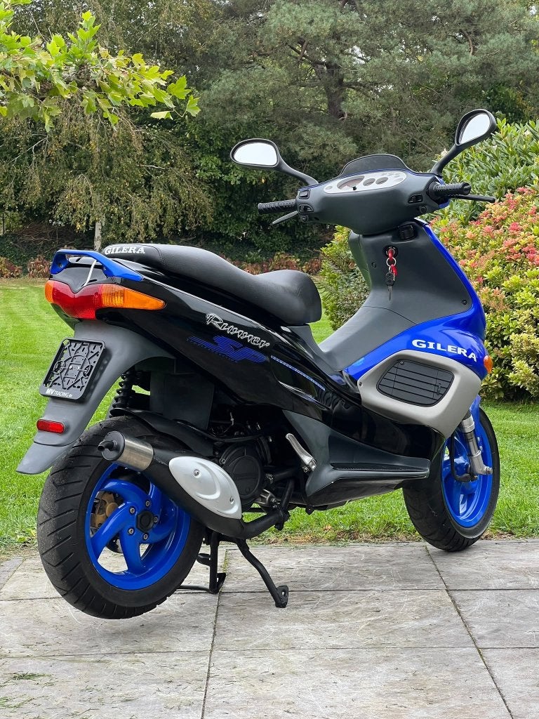 ⭐️Gilera runner blauw zwart Sp DD 7041 km Brom⭐️, Fietsen en Brommers, Niet ingevuld, Niet ingevuld, Niet ingevuld