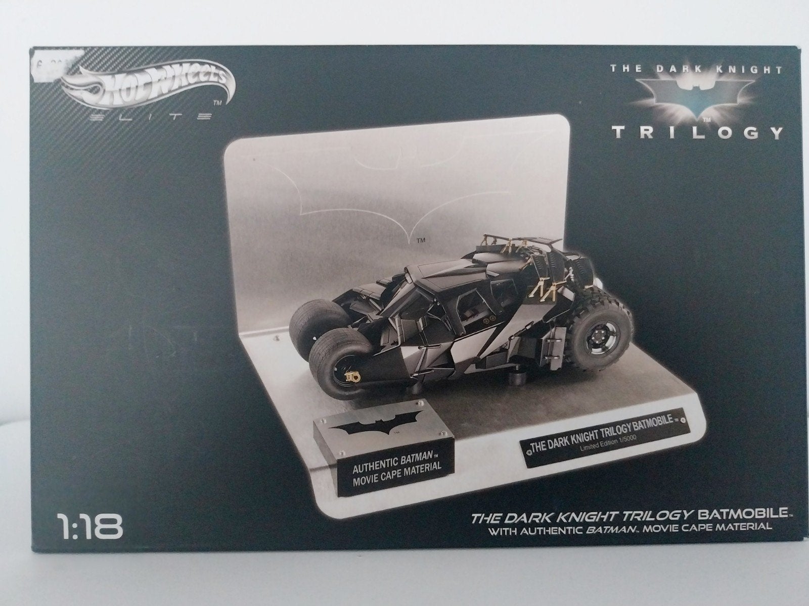 Hot Wheels Batman Elite The Dark Knight Batmobile 1:18, Hobby en Vrije tijd, Modelauto's | 1:18, Ophalen of Verzenden, Zo goed als nieuw