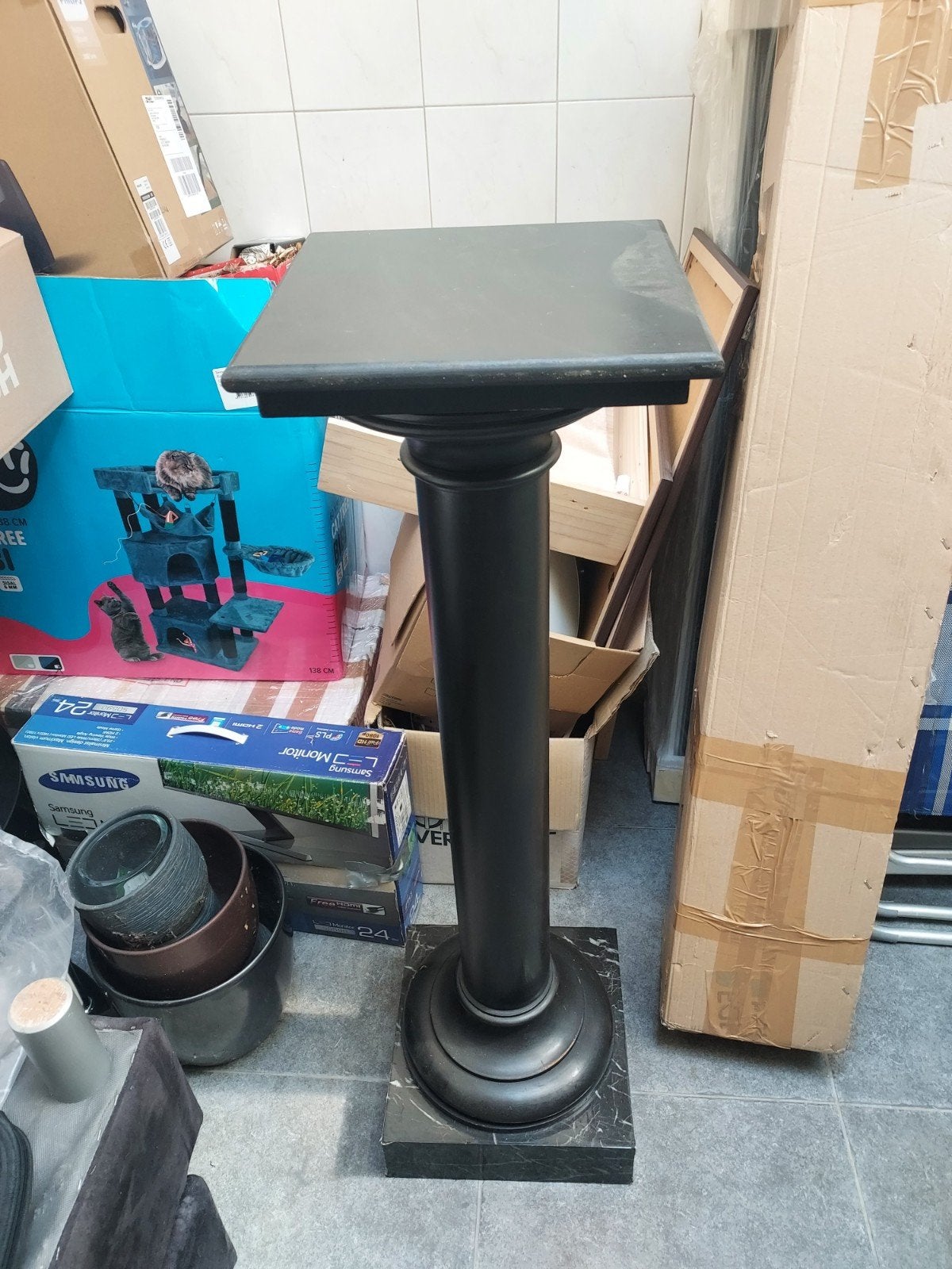 klasieke Zwarte pilaar display, Ophalen, Gebruikt