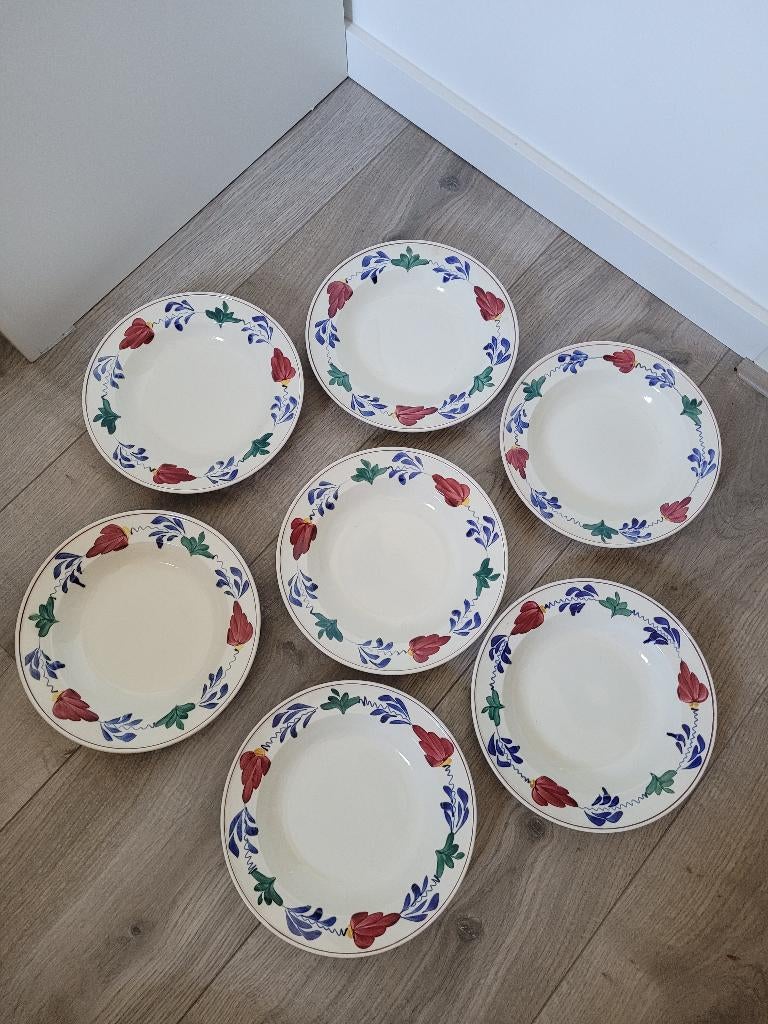 Boerenbont 7 borden oud model, Huis en Inrichting, Keuken | Servies, Ophalen, Gebruikt, Bord(en), Aardewerk