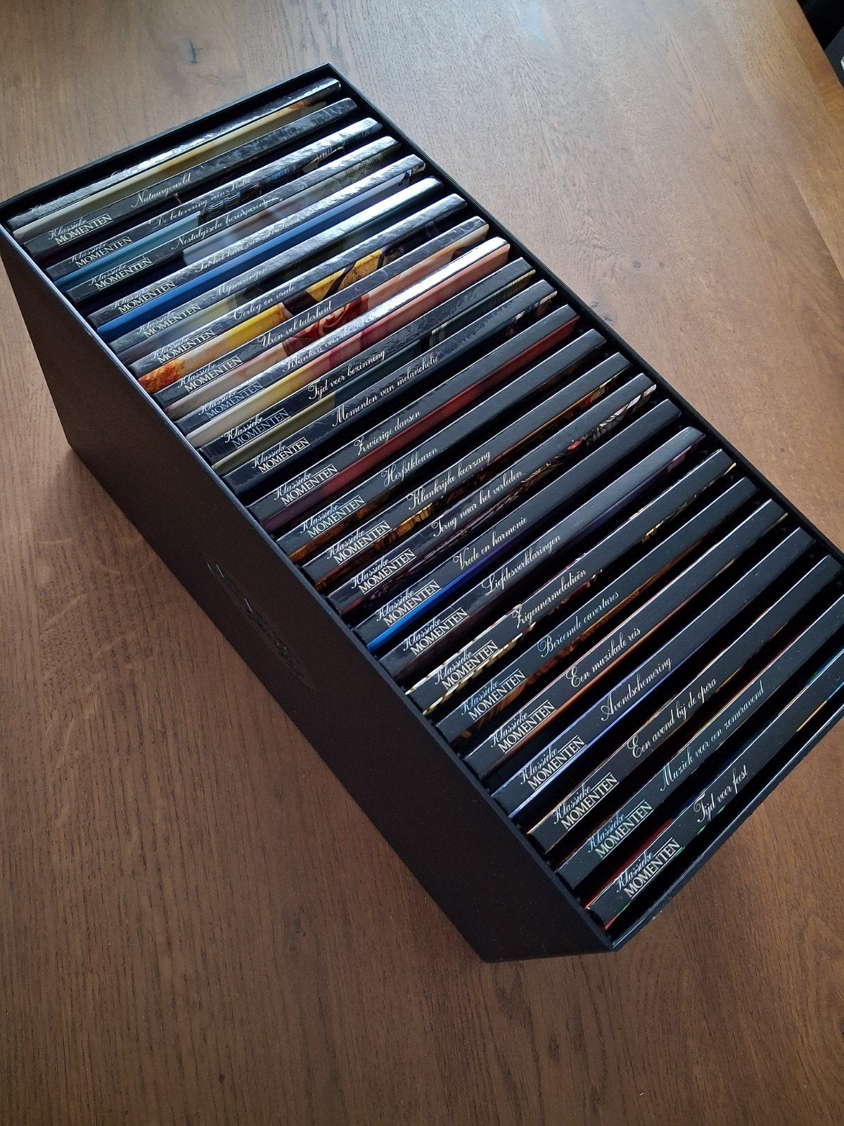 CD BOX - Klassieke Momenten - 24 CD's, Cd's en Dvd's, Ophalen of Verzenden