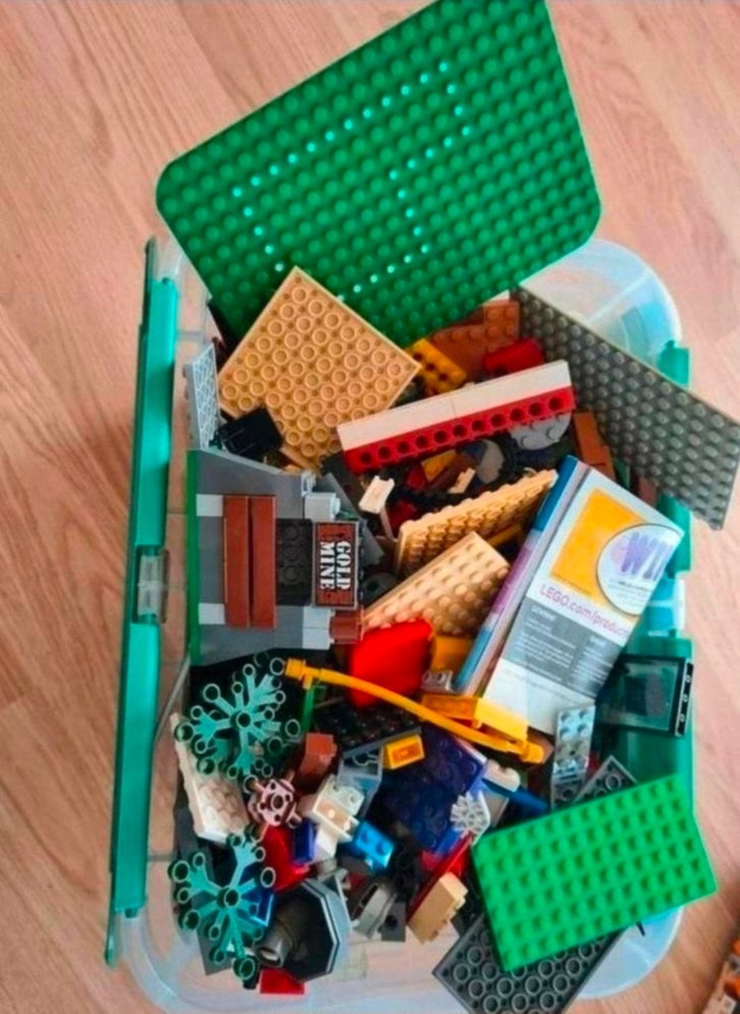 legobak en nog diverse soorten bouwpakketten, Kinderen en Baby's, Speelgoed | Duplo en Lego, Ophalen of Verzenden, Gebruikt
