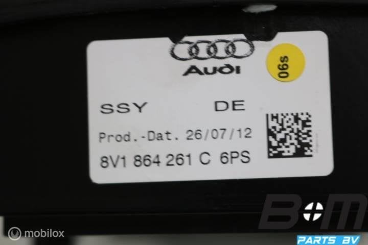 Middenconsole afdekking Audi A3 8V SB 8V1864261C, Gebruikt