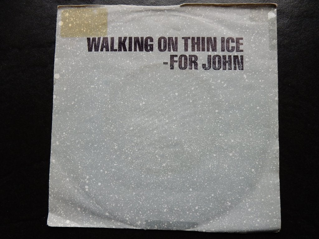 Yoko Ono - Walking on thin ice, Ophalen of Verzenden, Zo goed als nieuw, Pop