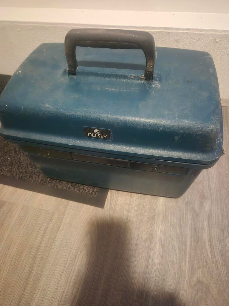 beautycase groen met sleuteltje, Ophalen of Verzenden, Overige