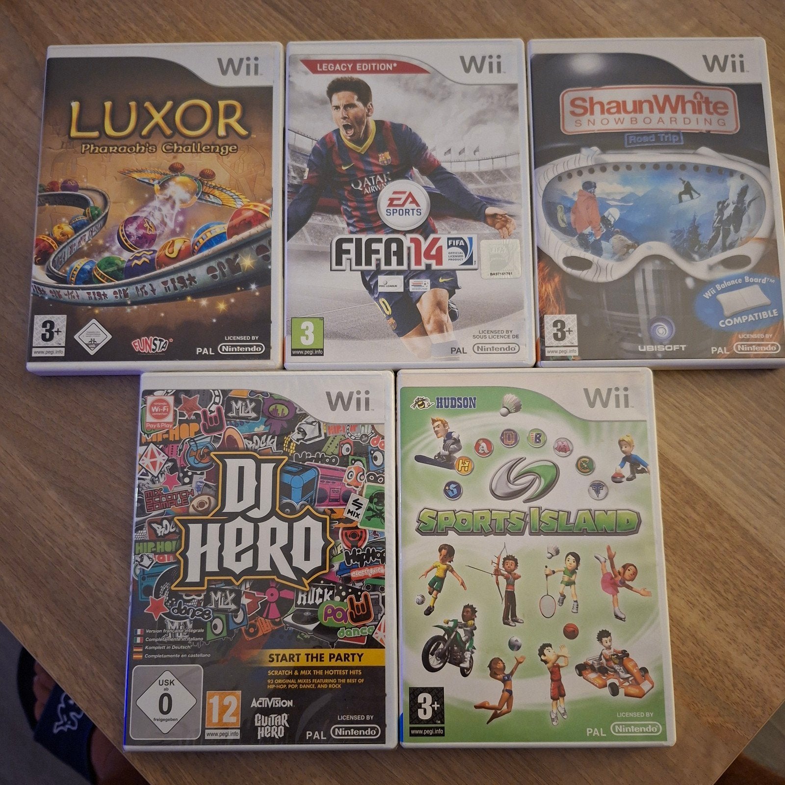 Wii Games: Luxor, FIFA , Shaun White, DJ Hero, Sports Islan, Spelcomputers en Games, Games | Nintendo Wii, Puzzel en Educatief