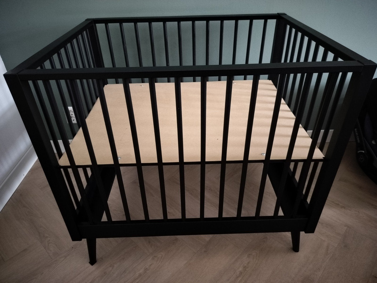 Zwarte babybox, Ophalen, Gebruikt, Rechthoekig