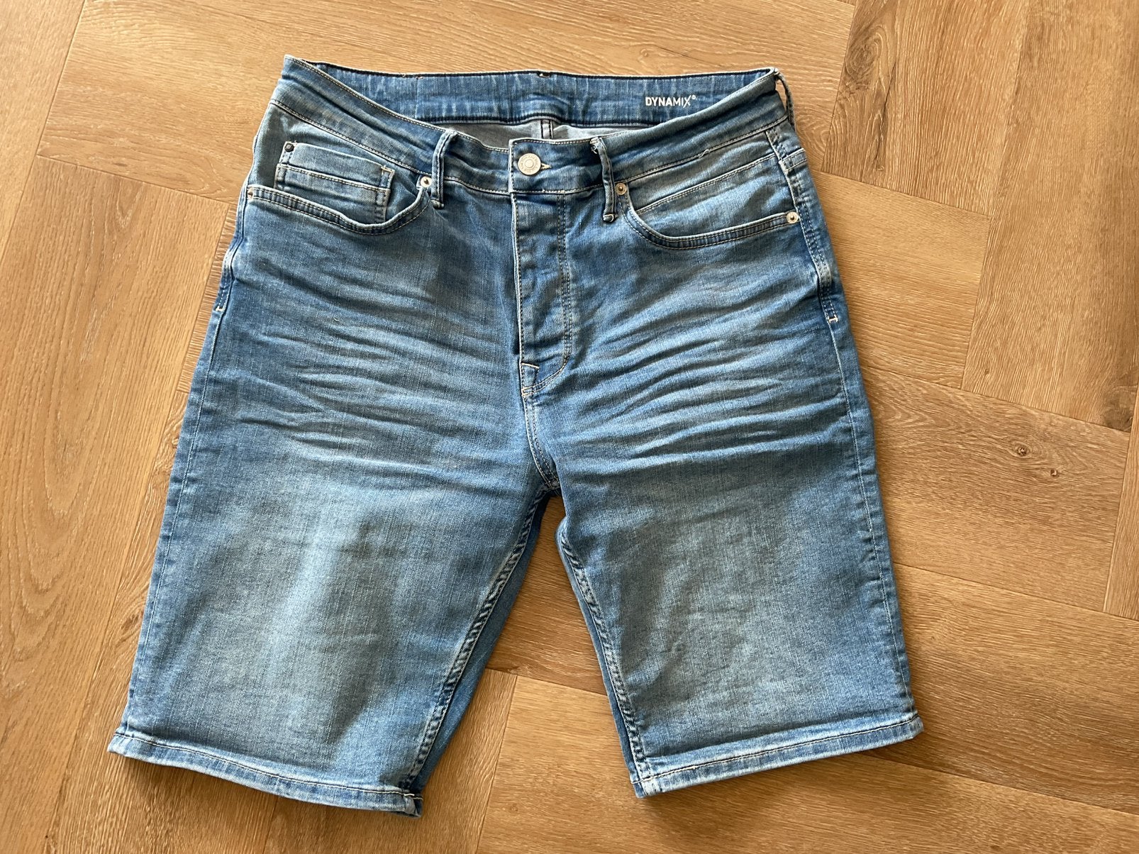 Nieuwe heren spijker korte broek van Sting Anti Blue maat L, Ophalen of Verzenden, Zo goed als nieuw, Blauw, W32 (confectie 46) of kleiner