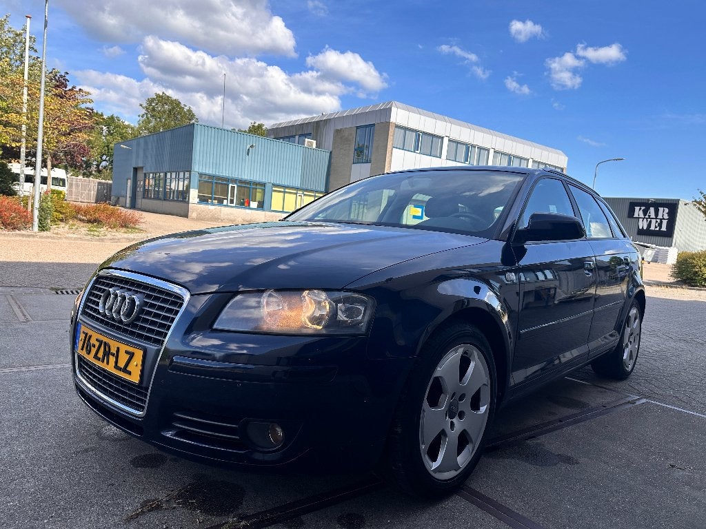 Audi A3 Sportback 1.6 SB AMBITION PRO LINE CLIMA 2008, Auto's, Voorwielaandrijving, Stof, Zwart, 4 cilinders
