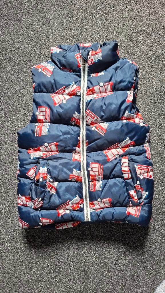 Bodywarmer met brandweerauto's - Maat 122, Ophalen, Gebruikt, Jongen, George