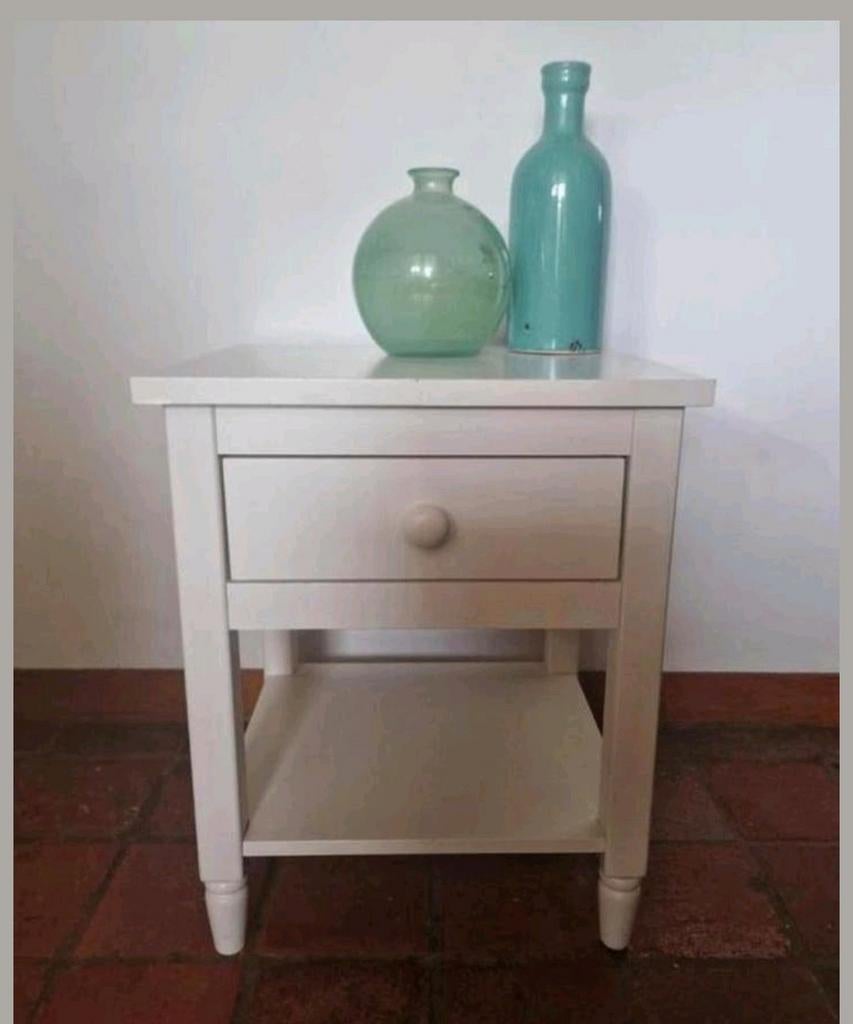 Handig Landelijk klein wit kastje, tafeltje met lade, Ophalen, 25 tot 50 cm, Rechthoekig