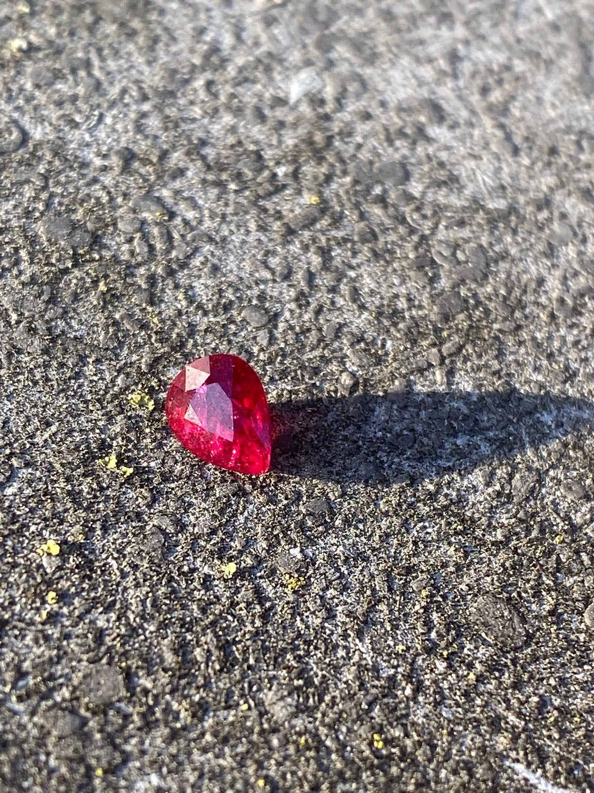 Natuurlijke robijn 1.031ct, Ophalen of Verzenden, Zo goed als nieuw