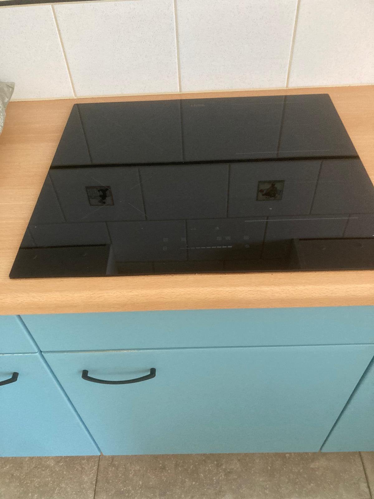 nieuwe ETNA kookplaat, Ophalen, 4 kookzones, Zo goed als nieuw, Energieklasse A of zuiniger
