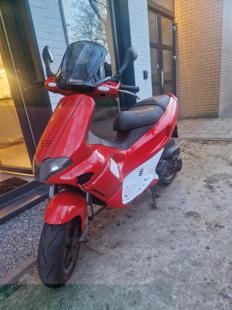 Gilera runner 70cc, Scooter, Motorrijbewijs A, Gebruikt, Particulier