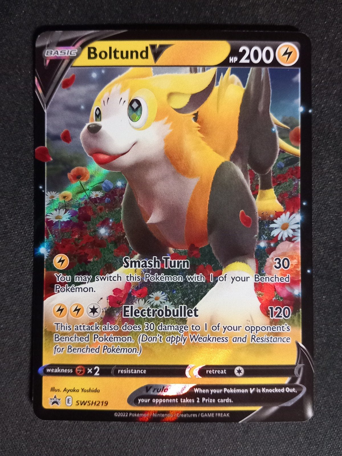 Pokemon Boltund V SWSH219 Black Star Promo NM, Verzenden, Zo goed als nieuw, Losse kaart, Foil